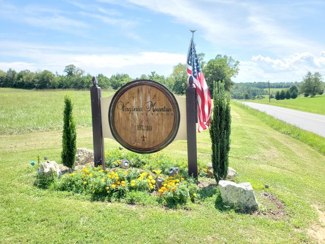 Sobieski Tasting Room 